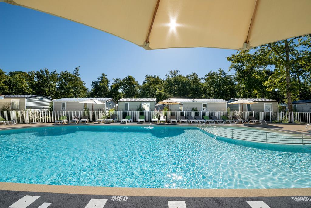 Camping Les Chevrefeuilles Royan Buitenkant foto